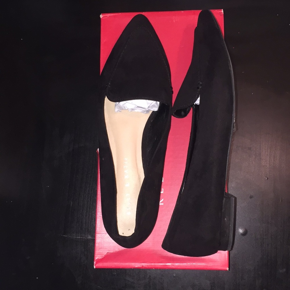 Cute black flats